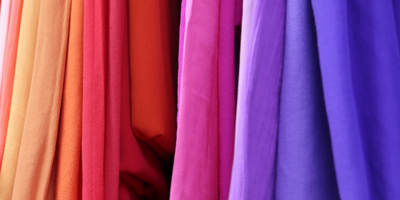 Color Theory for Confidence: Find Your Power Shades & Seasonal Palette